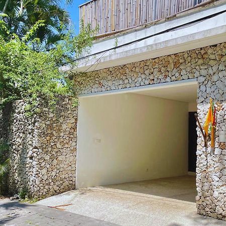 Villa Kubu Seminyak Экстерьер фото