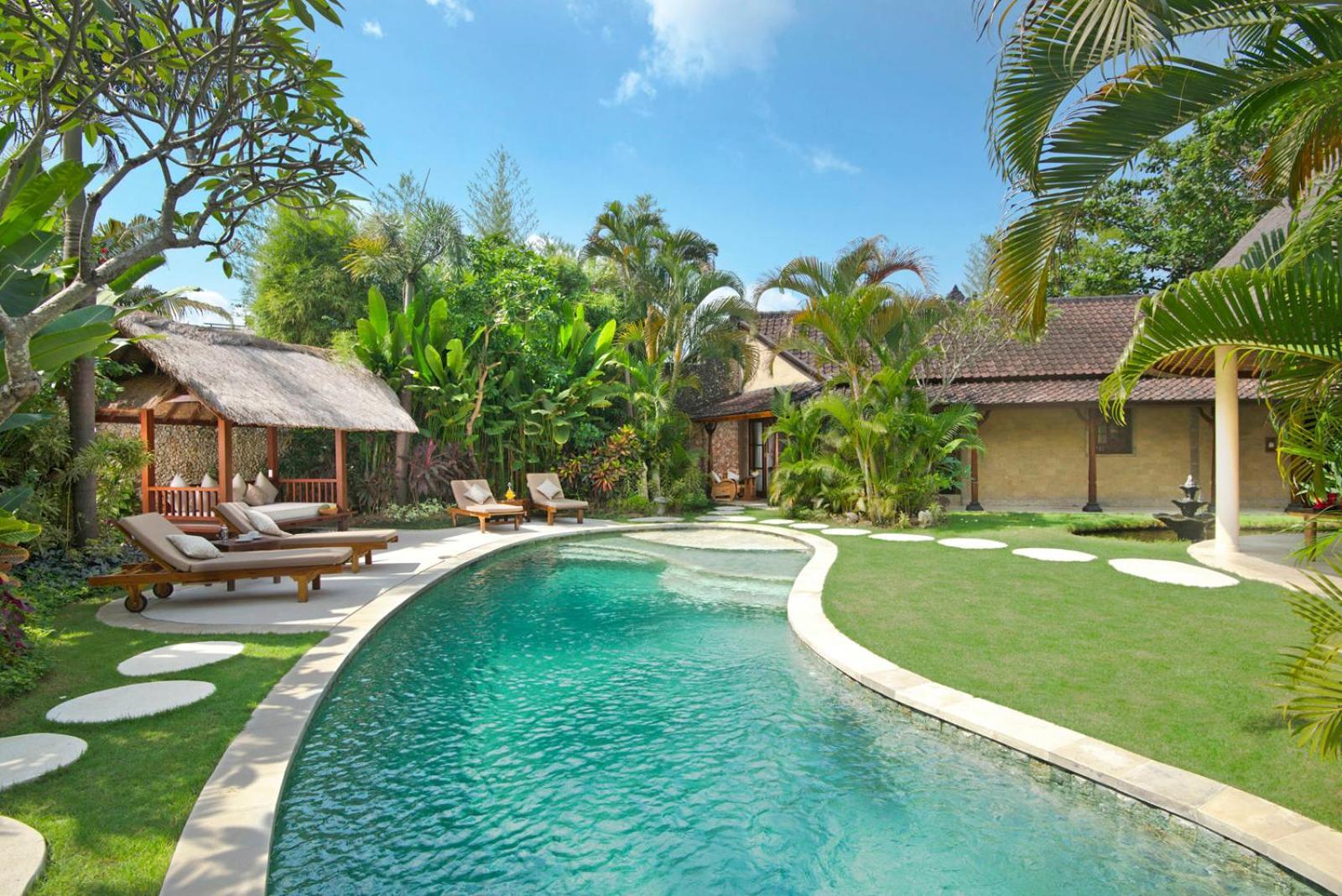 Villa Kubu Seminyak Экстерьер фото